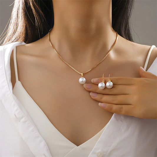 Colar feminino Perola