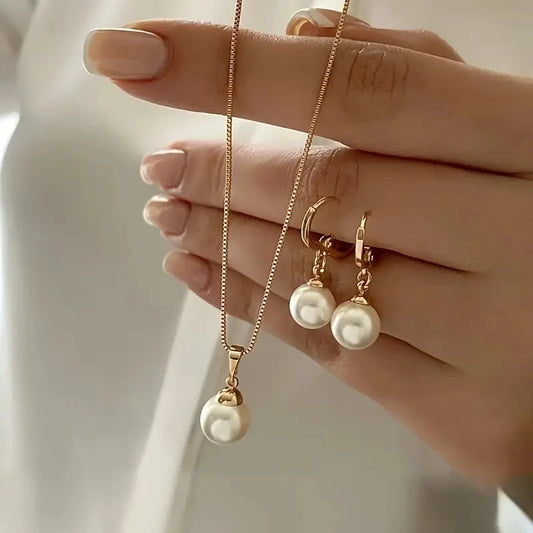 Colar feminino Perola