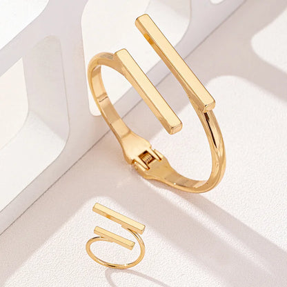 Conjunto de pulseira e anel