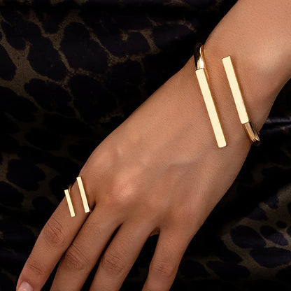 Conjunto de pulseira e anel